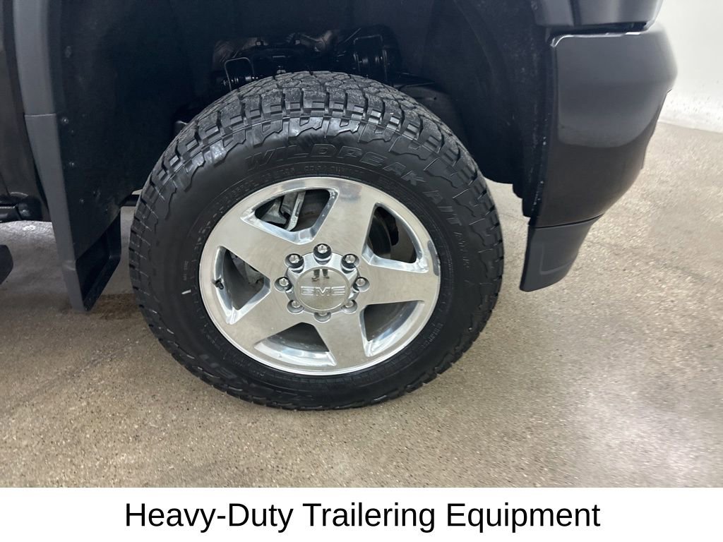 Used 2015 GMC Sierra 2500 SLT w/ All-Terrain HD Package image 16