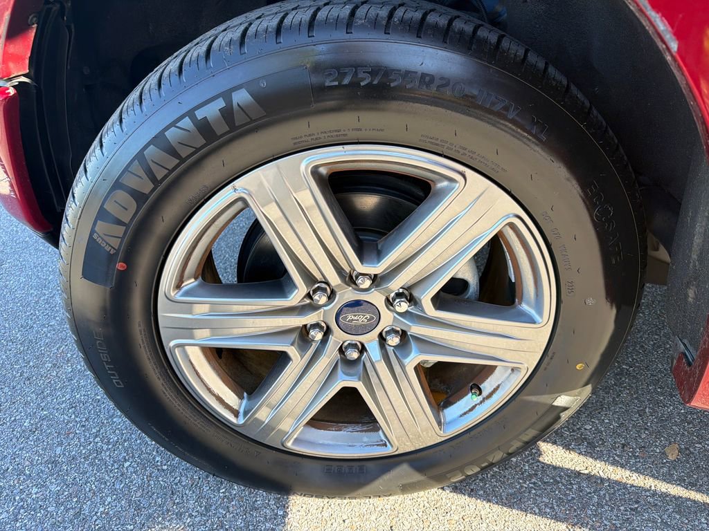 Used 2019 Ford F150 XLT w/ Equipment Group 302A Luxury image 40