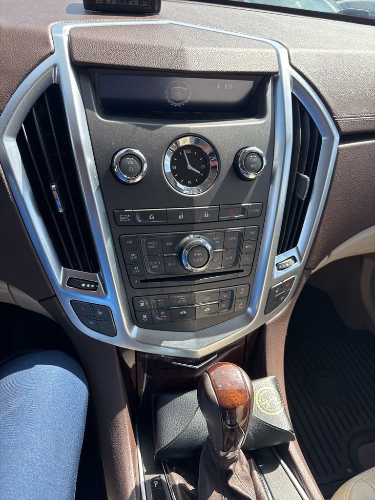 Used 2011 Cadillac SRX Performance FWD image 2