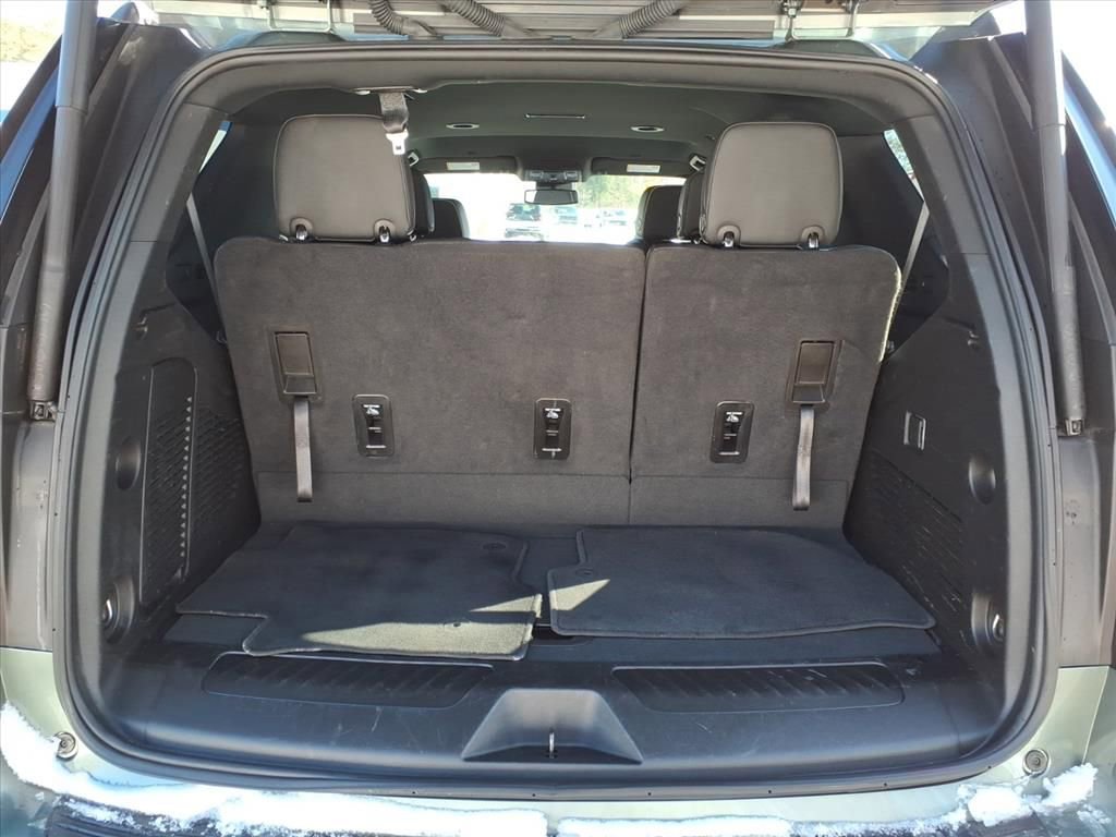 Used 2024 GMC Yukon SLT image 11