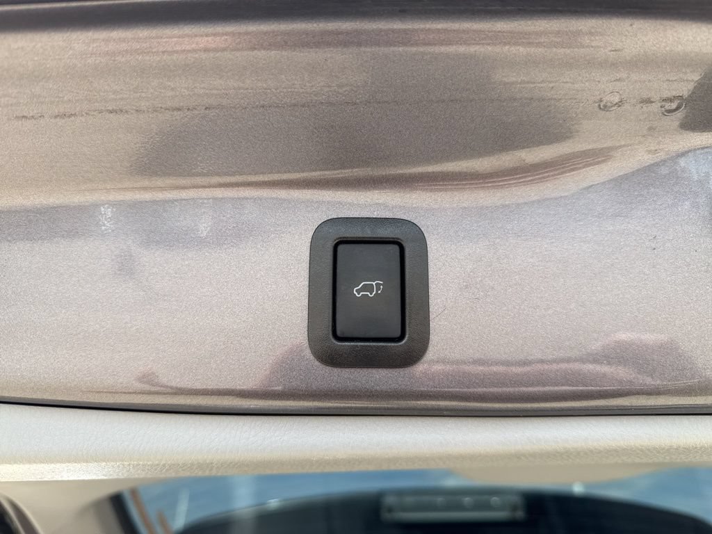 Used 2019 Toyota Highlander XLE AWD/4WD image 21