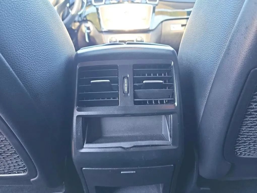 Used 2018 Mercedes-Benz GLE 350 image 44