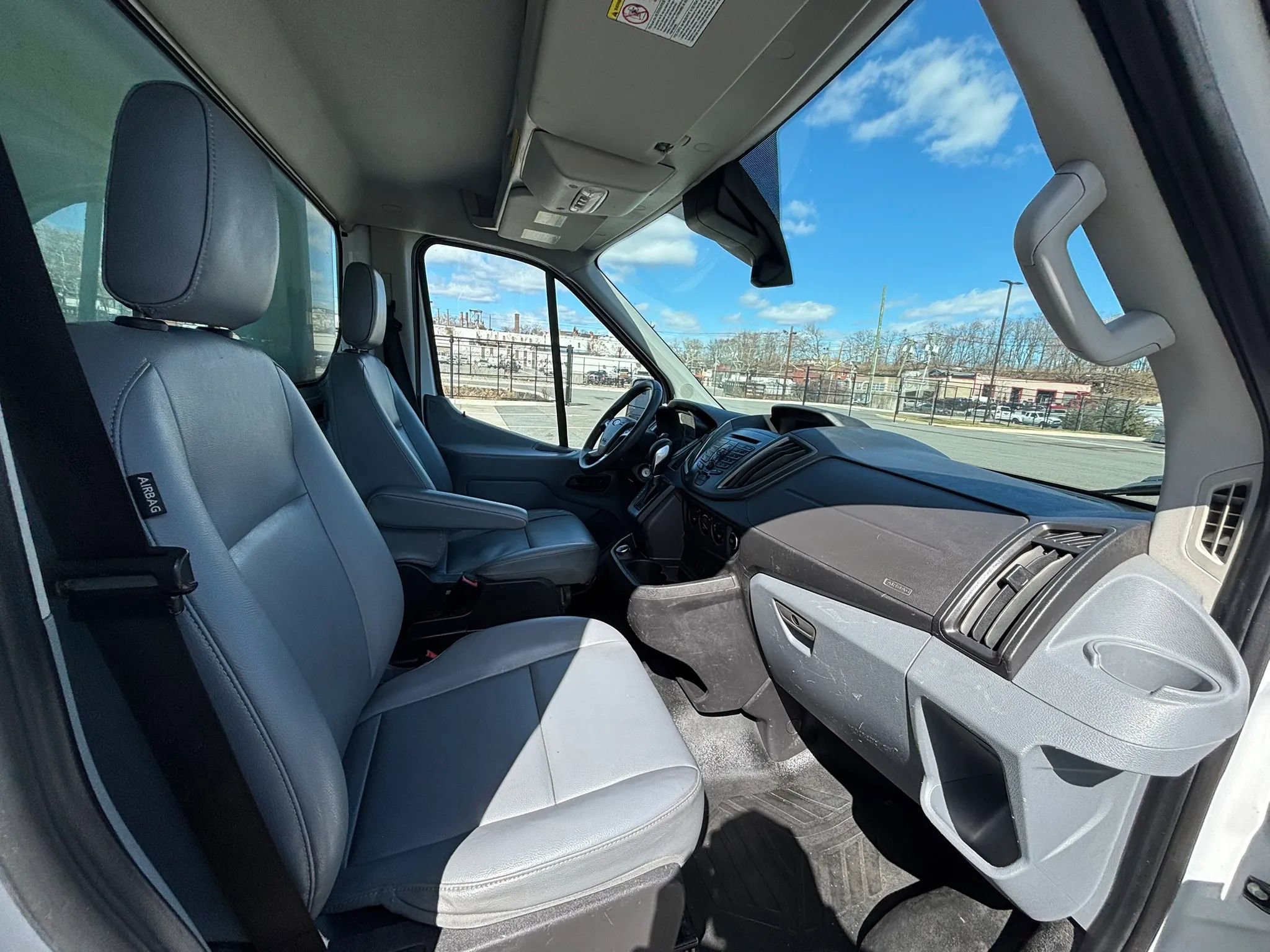 Used 2019 Ford Transit 350 350 HD Cab & Chassis 2D image 23