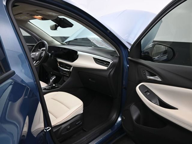 Certified 2024 Buick Encore GX Avenir w/ Avenir Technology Package AWD/4WD image 17