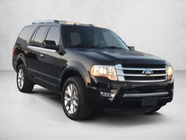 Used 2017 Ford Expedition Limited w/ Equipment Group 301A AWD/4WD image 3