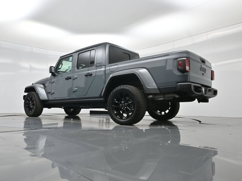 Used 2024 Jeep Gladiator Sport image 47