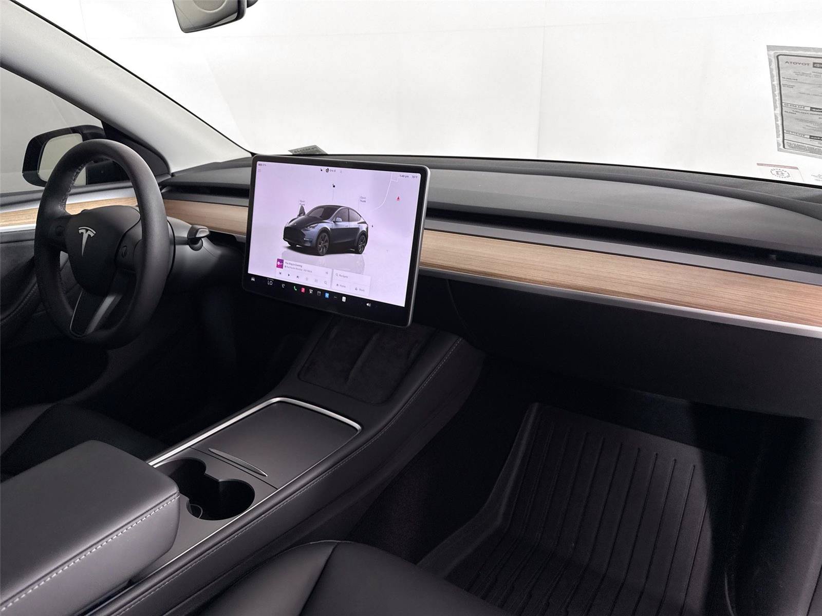Used 2025 Tesla Model Y Long Range AWD/4WD image 40