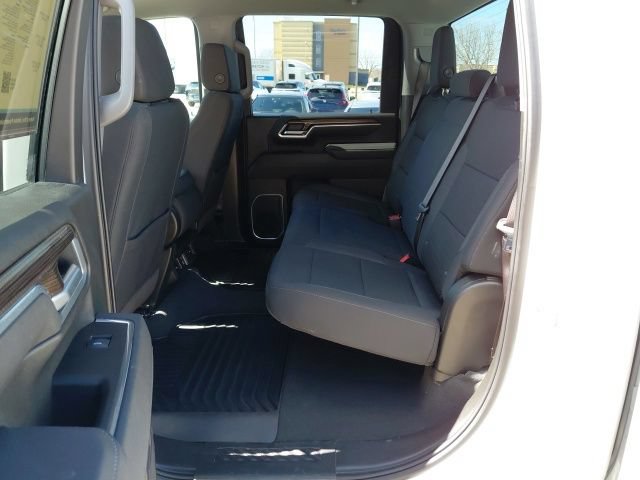 Used 2025 Chevrolet Silverado 2500 LT w/ Convenience Package AWD/4WD image 24