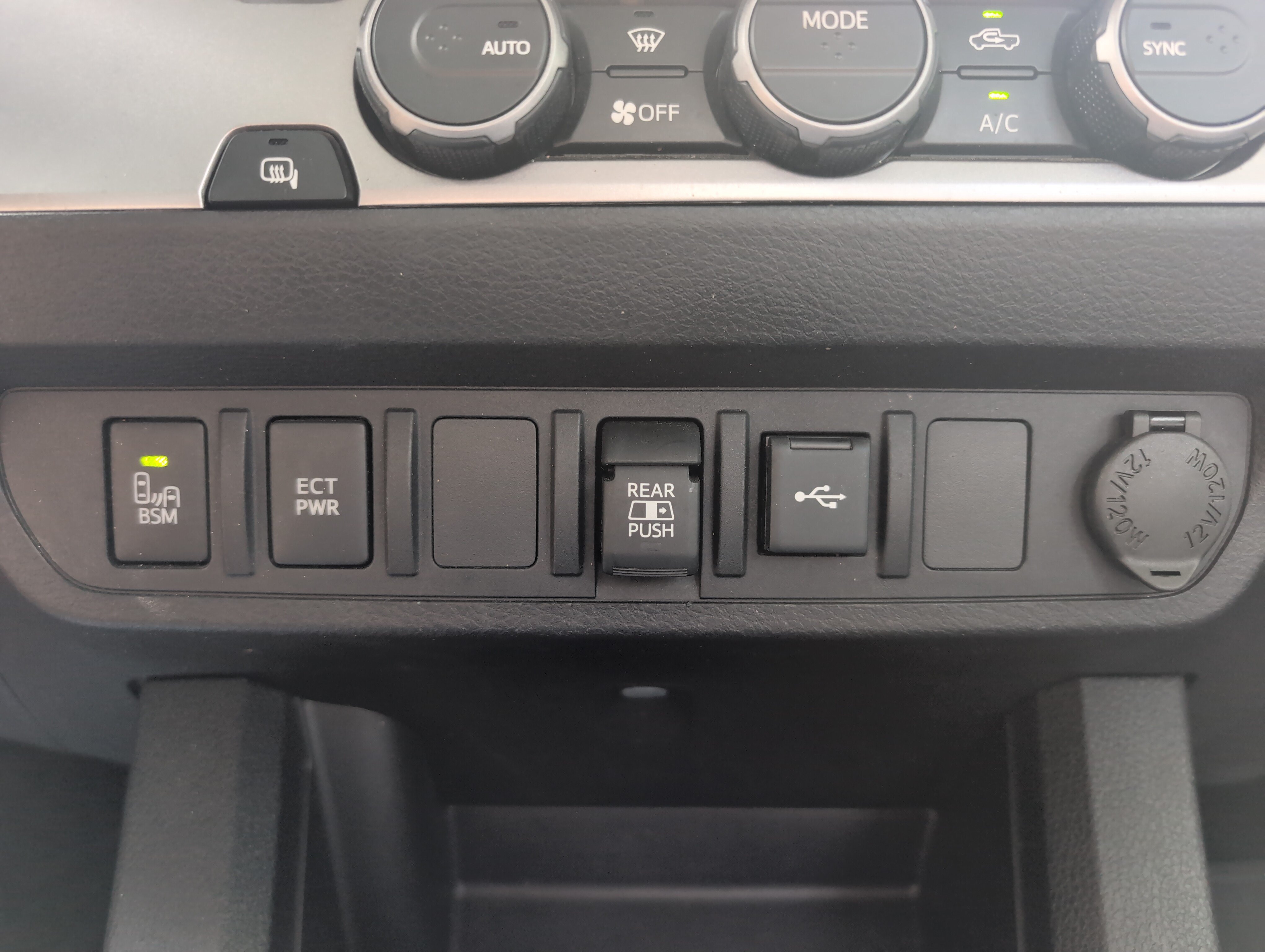 Certified 2023 Toyota Tacoma SR5 w/ Technology Package RWD image 34