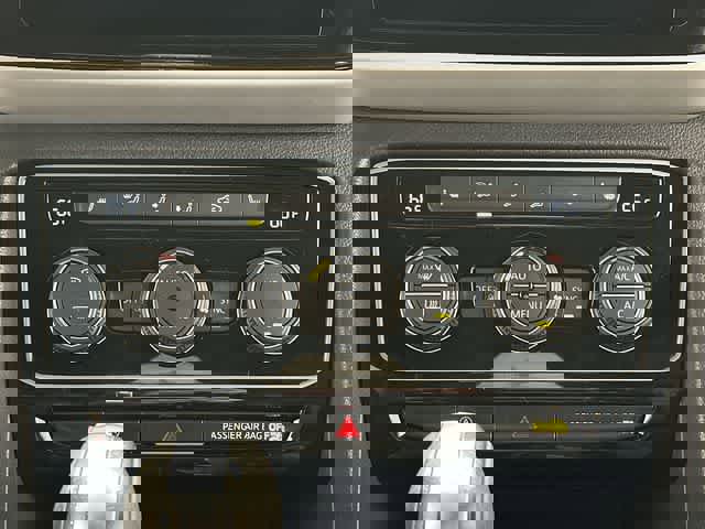 Certified 2023 Volkswagen Atlas Cross Sport SE image 15