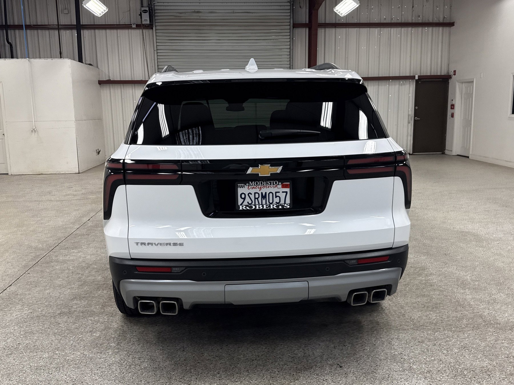 Used 2025 Chevrolet Traverse LT w/ LPO, Roadside Safety Package image 15