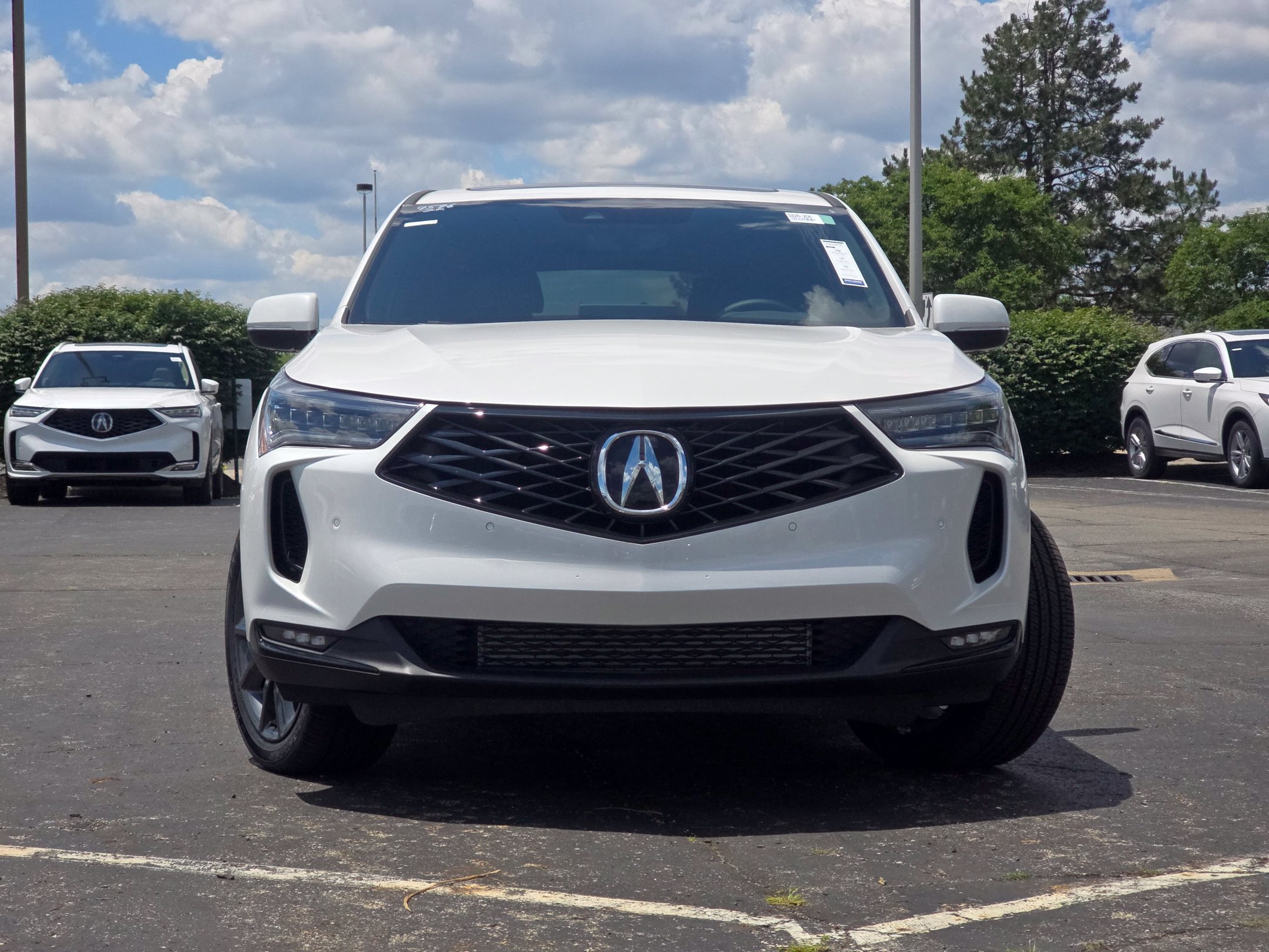 New 2026 Acura RDX w/ Advance Package AWD/4WD image 2
