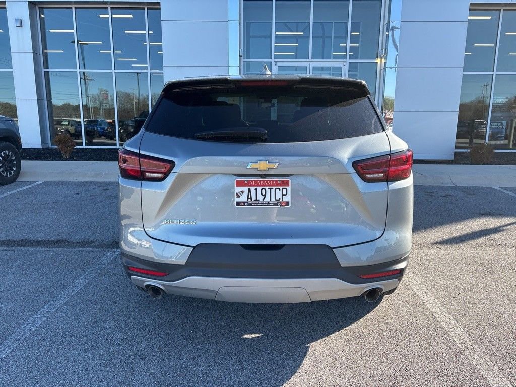 Used 2023 Chevrolet Blazer LT w/ Driver Confidence Package image 15