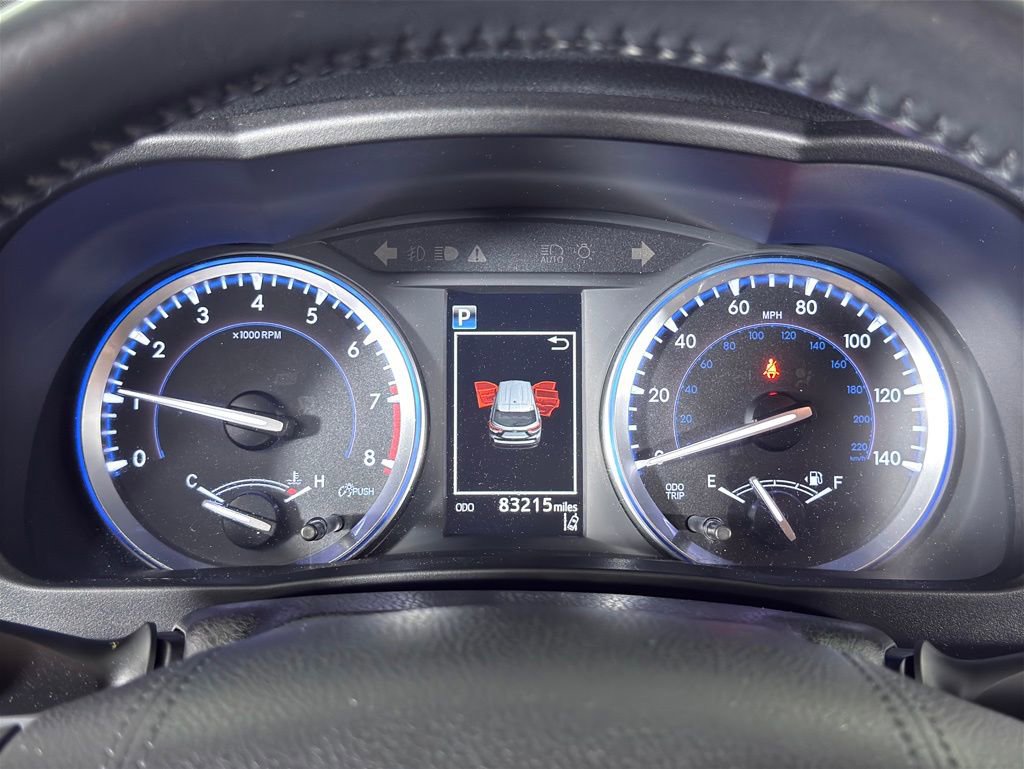 Used 2017 Toyota Highlander XLE AWD/4WD image 12