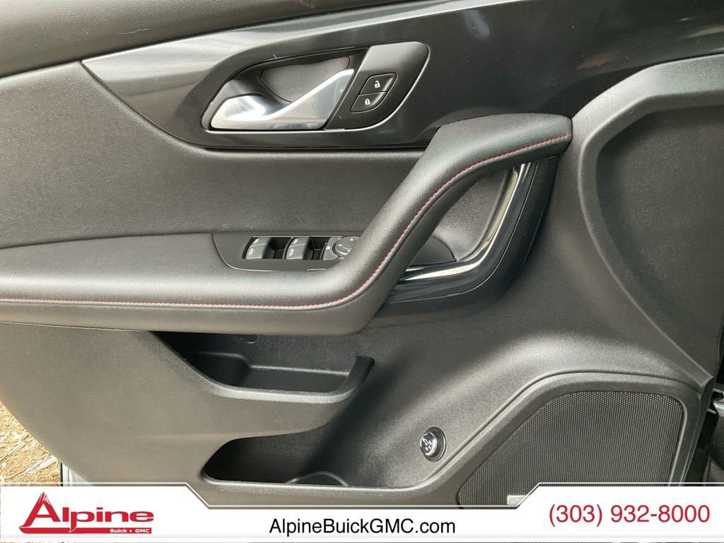 Used 2025 Chevrolet Blazer RS FWD image 20