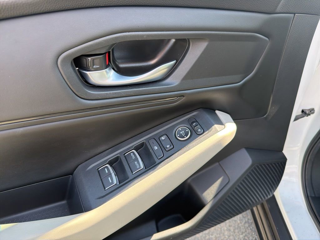 Used 2024 Honda Accord EX image 13