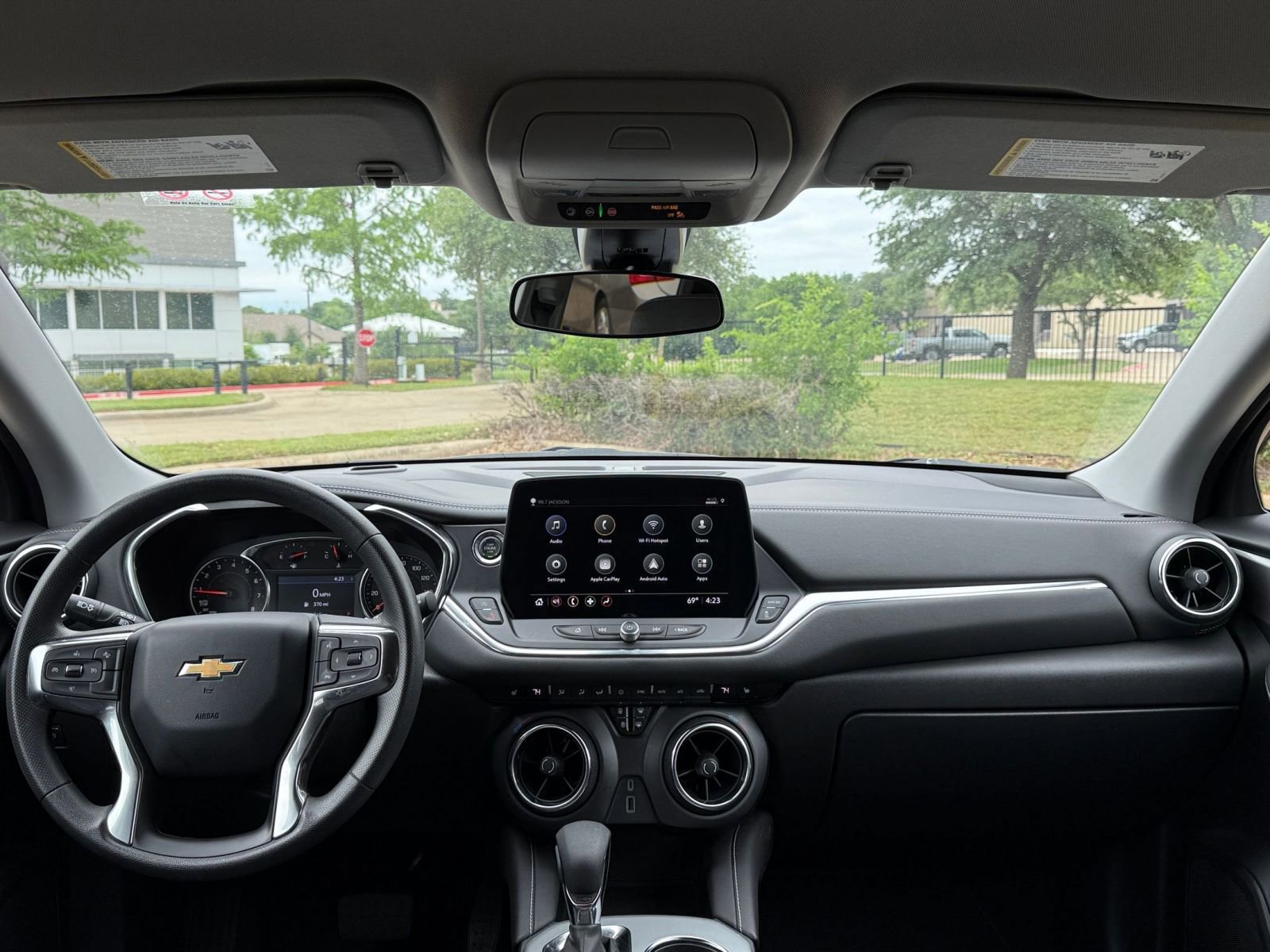 Used 2025 Chevrolet Blazer LT FWD image 33