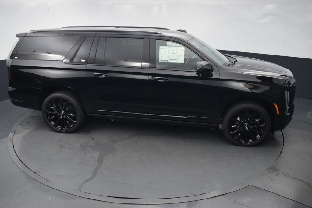 New 2026 Cadillac Escalade ESV Platinum Sport w/ LPO, ONYX Package AWD/4WD image 52