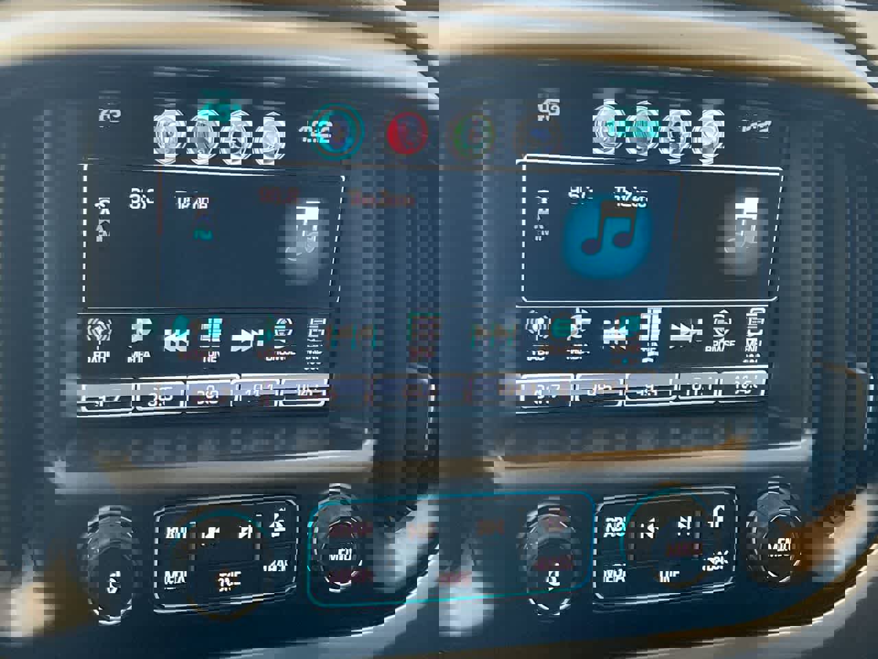 Used 2016 Chevrolet Colorado Z71 AWD/4WD image 16