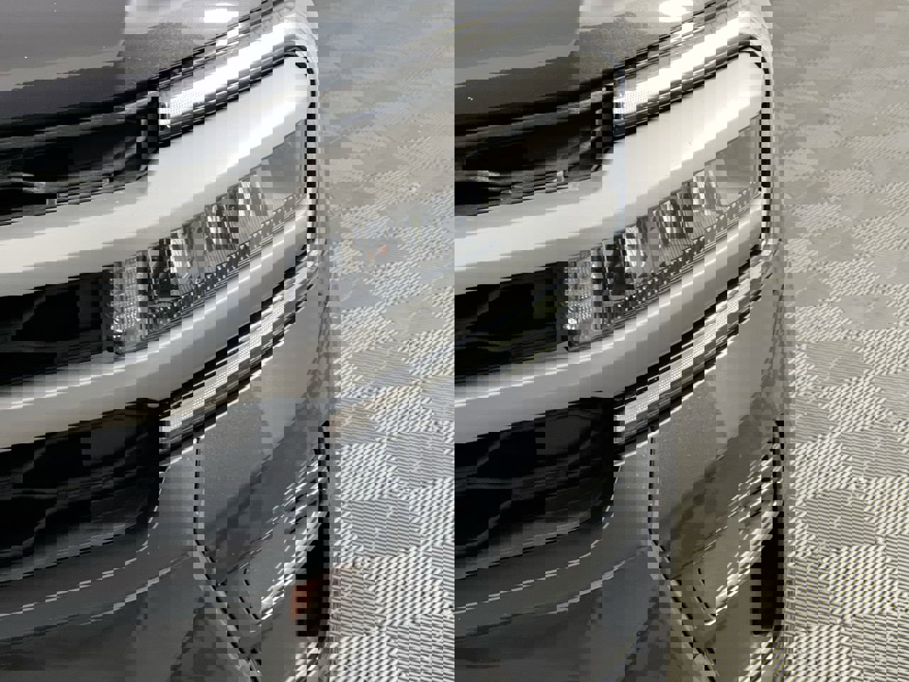 Used 2024 Ford Expedition Max XLT image 9