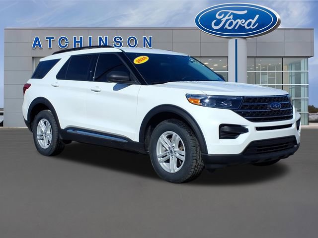 Certified 2024 Ford Explorer XLT w/ Class IV Trailer Tow Package image 10