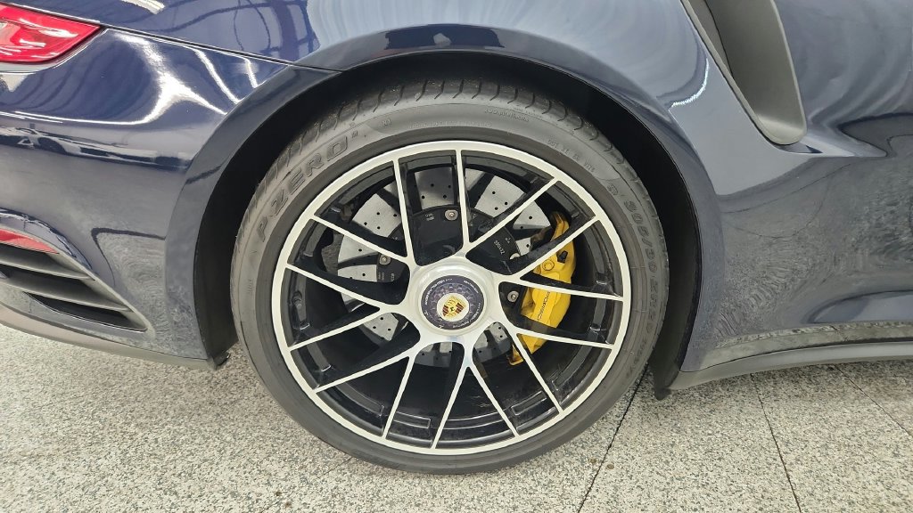 Used 2017 Porsche 911 Turbo S AWD/4WD image 22