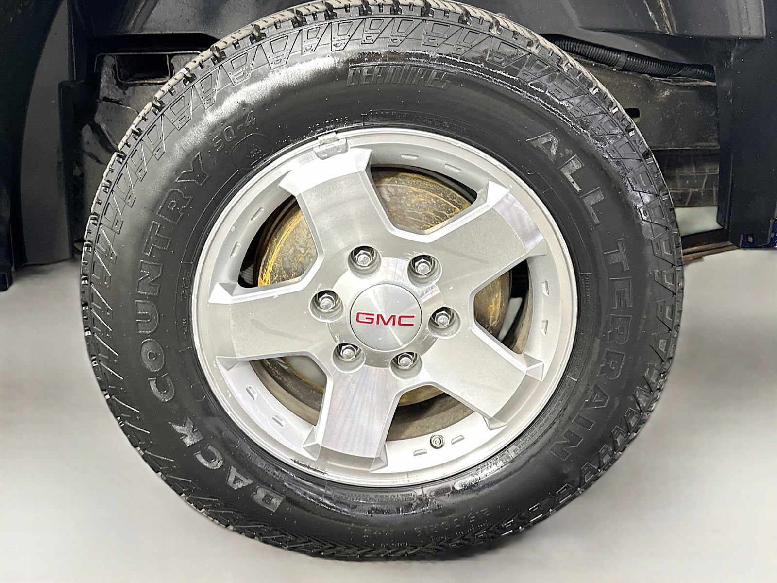 Used 2011 GMC Canyon SLE RWD image 28