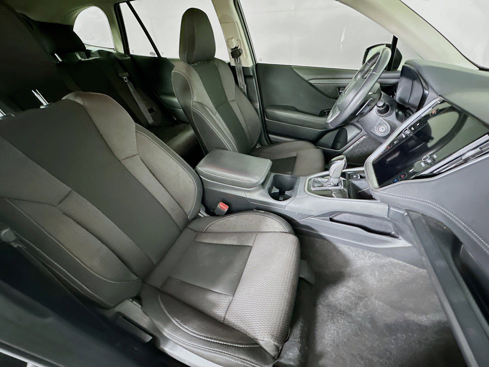 Used 2021 Subaru Outback Premium image 28