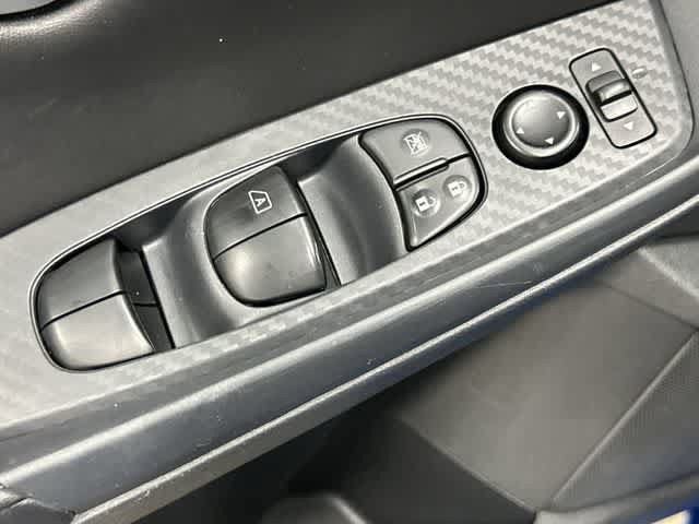 Used 2024 Nissan Sentra SV FWD image 20