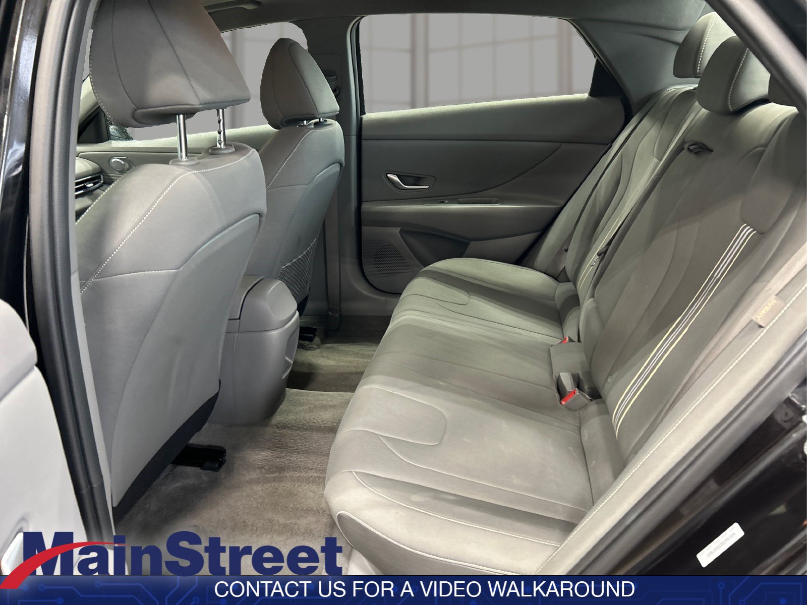 Used 2025 Hyundai Elantra SEL FWD image 10