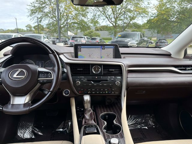Used 2018 Lexus RX 450hL Luxury w/ Accessory Package AWD/4WD image 15