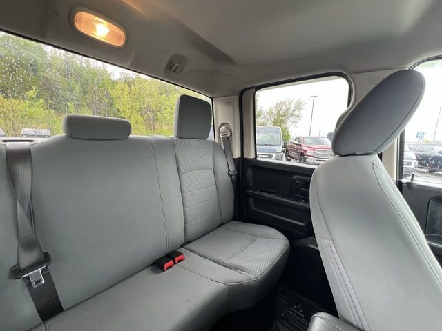 Used 2019 RAM 1500 Express w/ Express Value Package AWD/4WD image 15