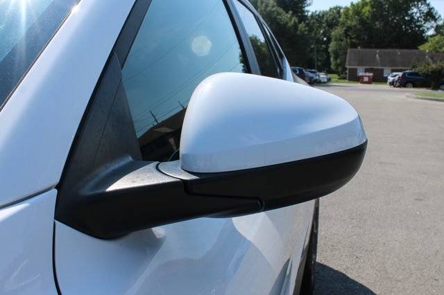 Used 2024 Chevrolet Trax LT w/ Driver Confidence Package FWD image 7