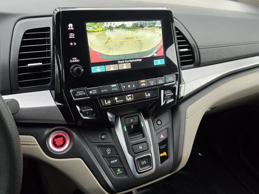 Certified 2024 Honda Odyssey EX image 21
