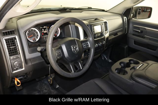 Used 2019 RAM 1500 Classic Warlock AWD/4WD image 23
