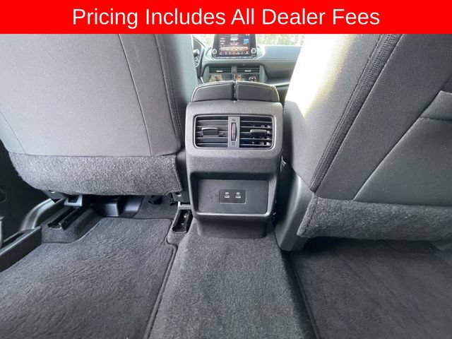 Used 2024 Nissan Rogue SV AWD/4WD image 17