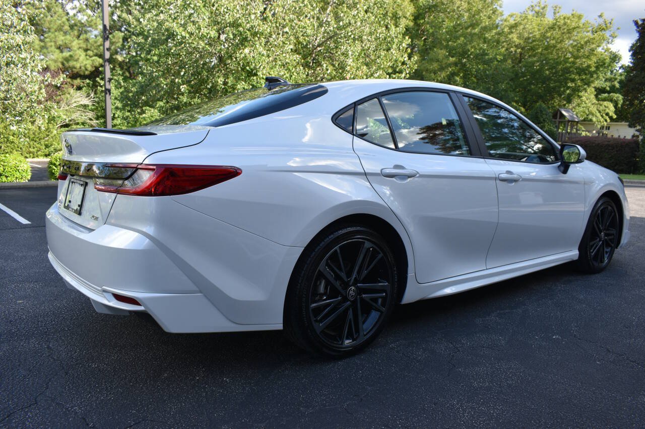 Used 2026 Toyota Camry XSE FWD image 3