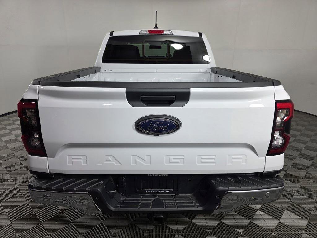 Used 2025 Ford Ranger Lariat w/ Chrome Accent Package image 4