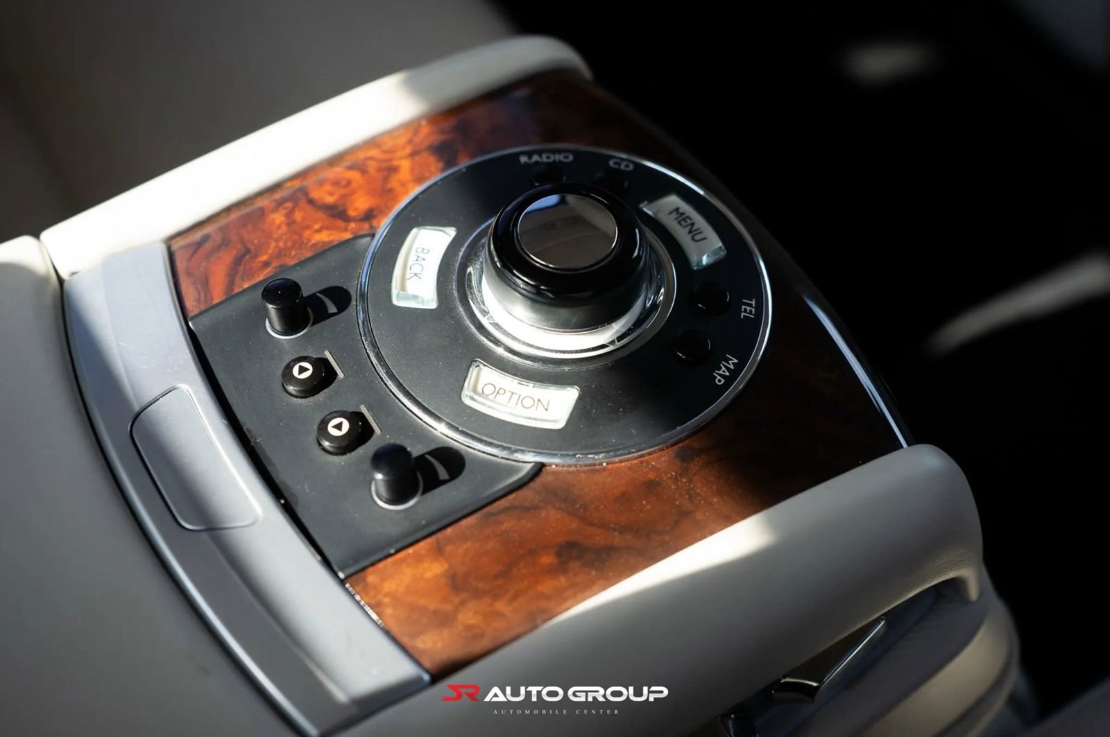 Used 2012 Rolls-Royce Ghost RWD image 22