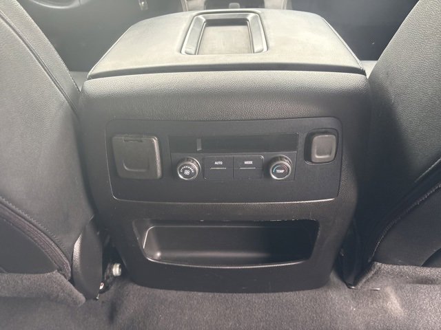 Used 2019 Chevrolet Tahoe LT image 16