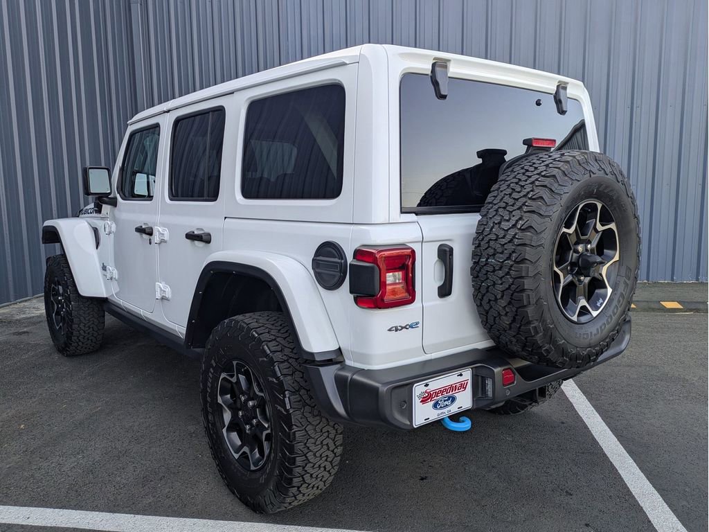 Used 2021 Jeep Wrangler Unlimited Rubicon 4xe w/ Cold Weather Group AWD/4WD image 9