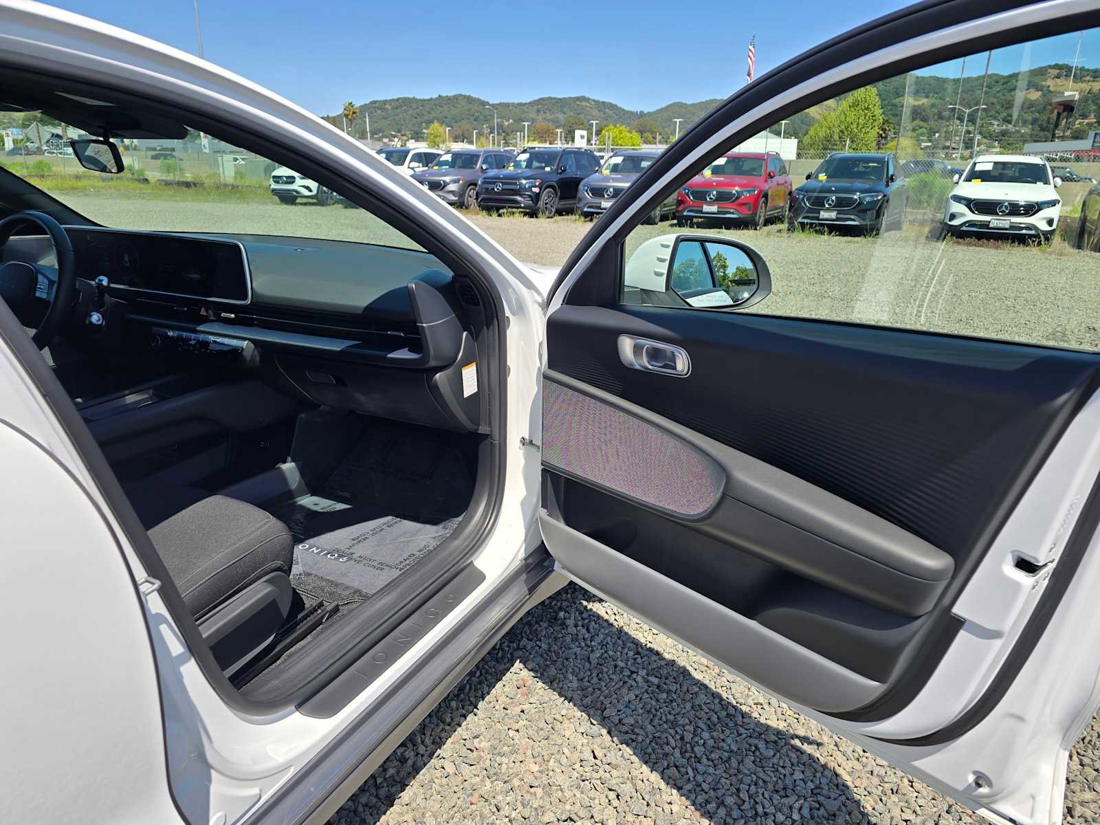 Used 2024 Hyundai Ioniq 6 SE image 12