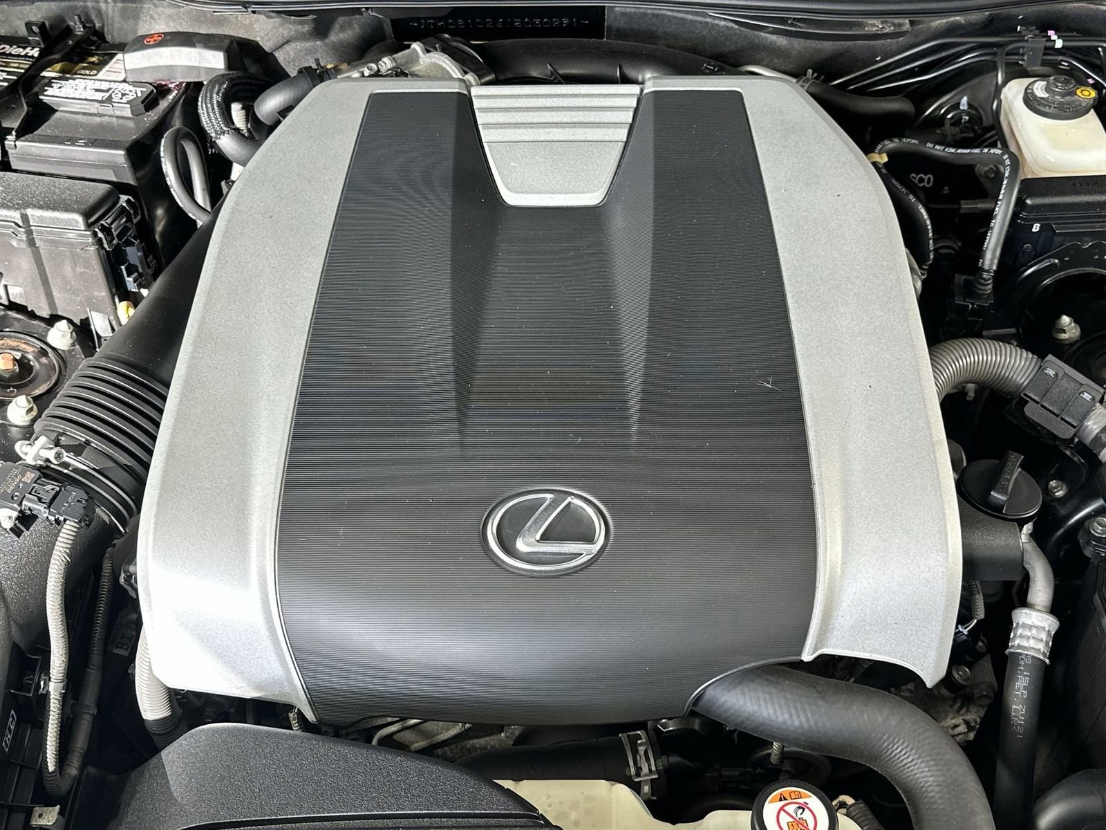 Used 2018 Lexus IS 300 AWD w/ Comfort Package image 28