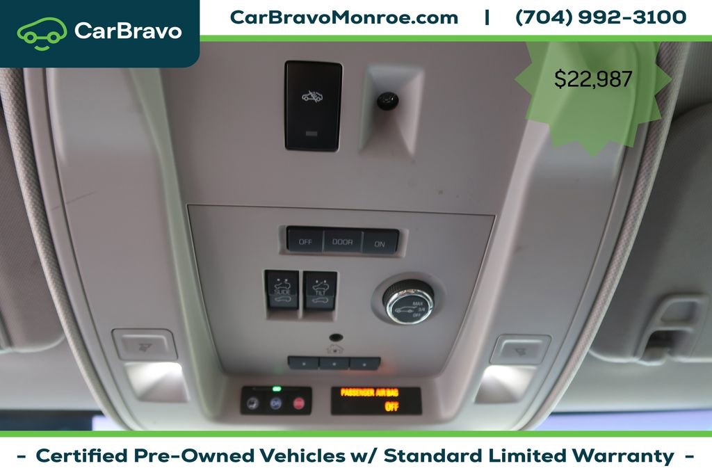 Certified 2018 Cadillac Escalade Premium Luxury AWD/4WD image 28