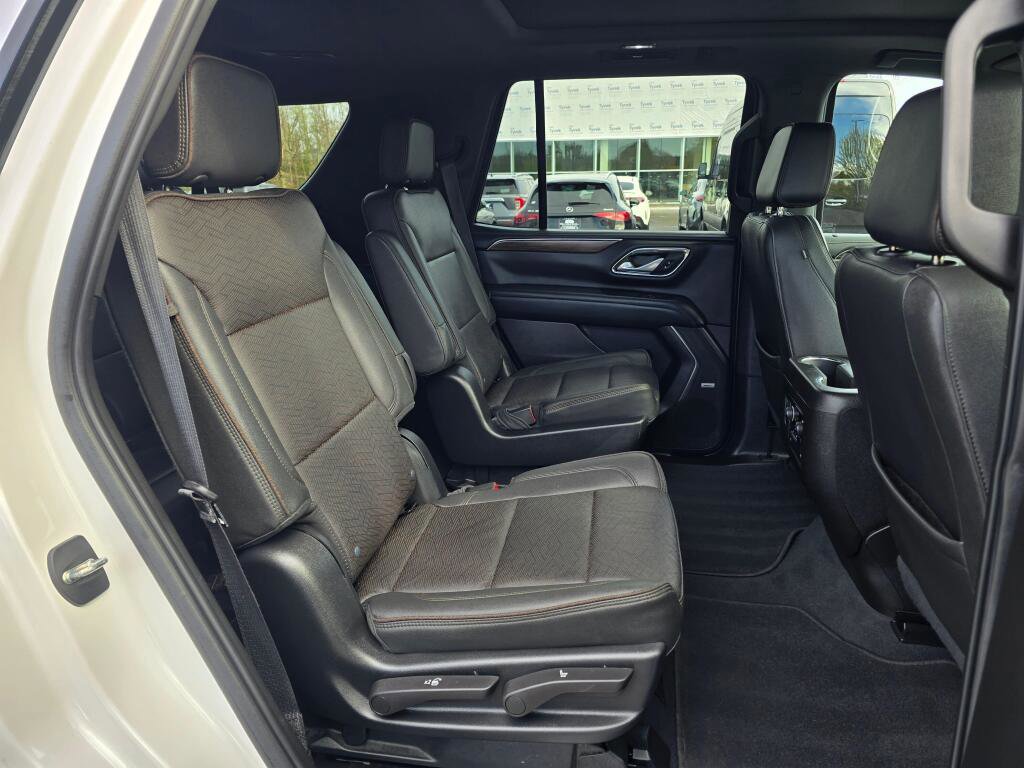 Used 2022 Chevrolet Tahoe High Country AWD/4WD image 29