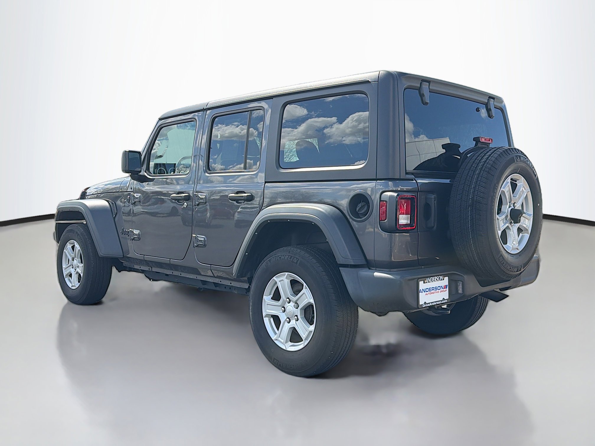 Used 2022 Jeep Wrangler Unlimited Sport AWD/4WD image 12