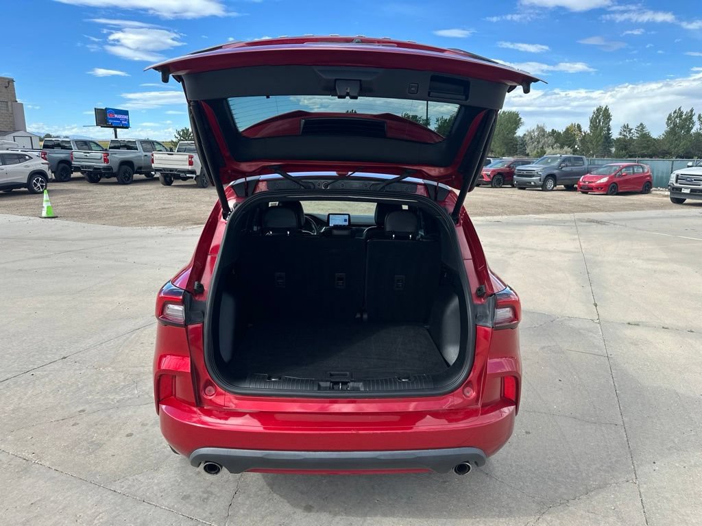 Used 2023 Ford Escape ST-Line AWD/4WD image 21