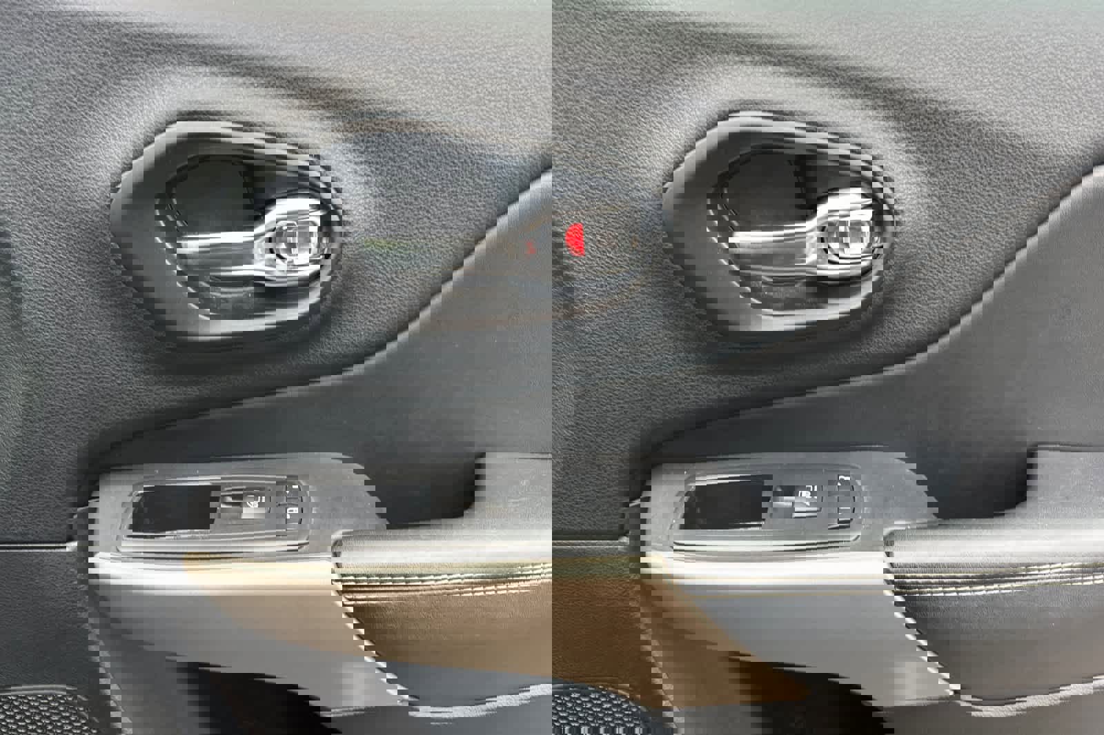 Used 2017 Jeep Cherokee High Altitude image 19