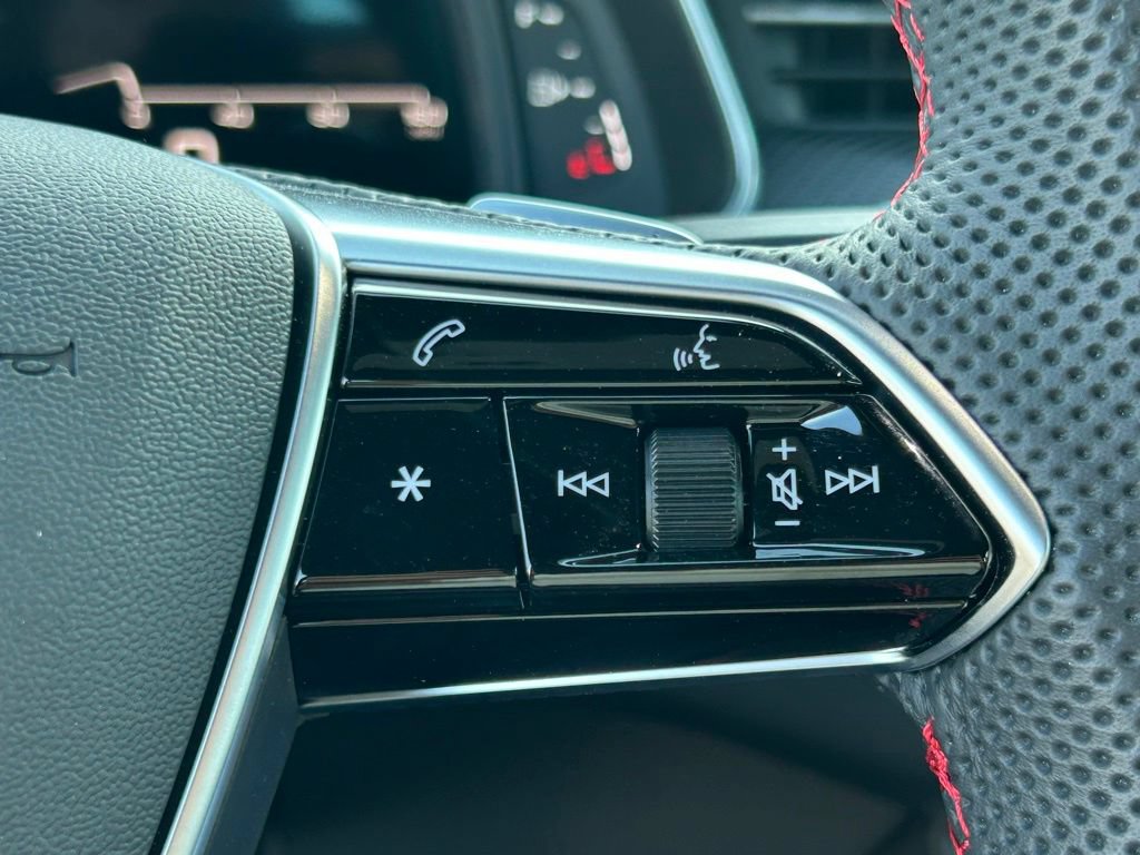 Used 2025 Audi S7 Premium Plus AWD/4WD image 25