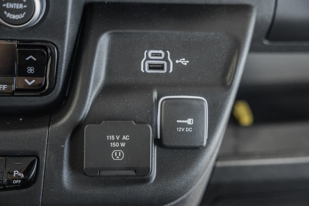 New 2025 RAM ProMaster 1500 w/ Premium Convenience Group image 23